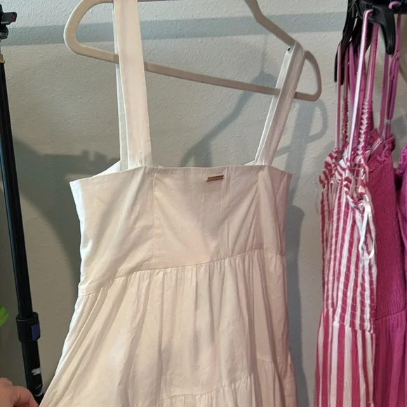 MICHAEL Michael Kors
Women's Square-Neck Sleeveless Tiered Midi Dress Size Small - Picture 5 of 6